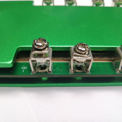 4s 12v 250a Lifepo4 Pil BMS Vidalı Tip Ortak Bağlantı Noktası Seri Olarak 40v Dayanım